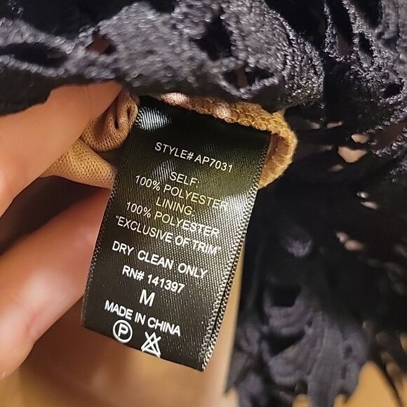 ASTR the label black lace shorts romper - Picture 13 of 13